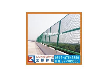 威海框架隔離欄 威海公路防拋網(wǎng) 隔離防護(hù)框網(wǎng) 龍橋制造