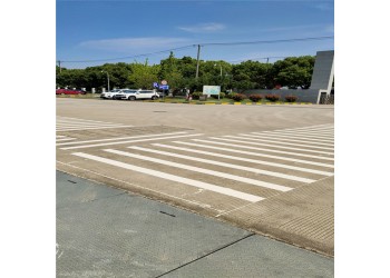 蘇州車道虛線標志，蘇州導向標志施工，蘇州斑馬線價格